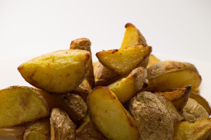 Gebakken aardappels uit de airfryer