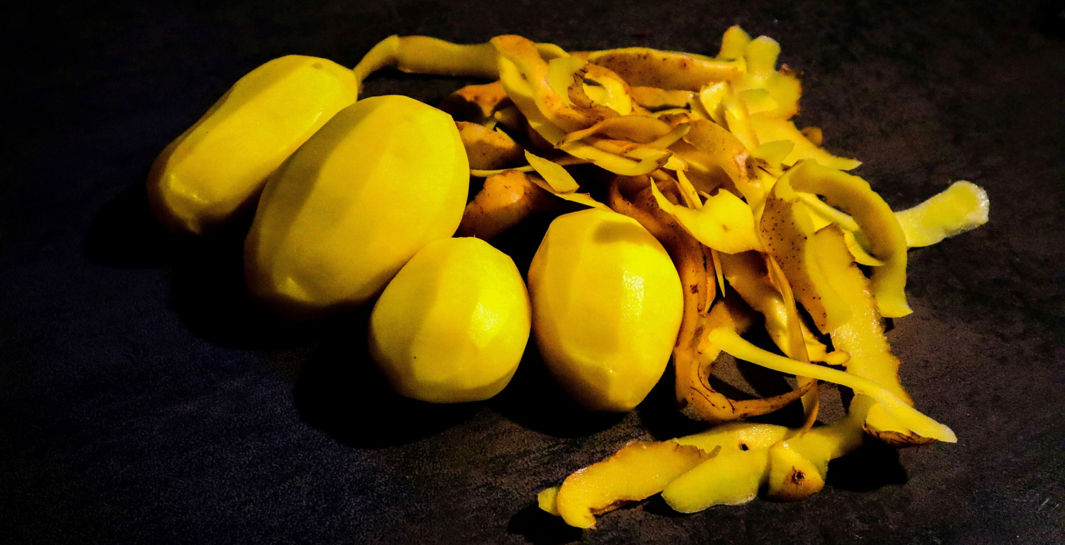 Sfeerbeeld geschilde aardappels