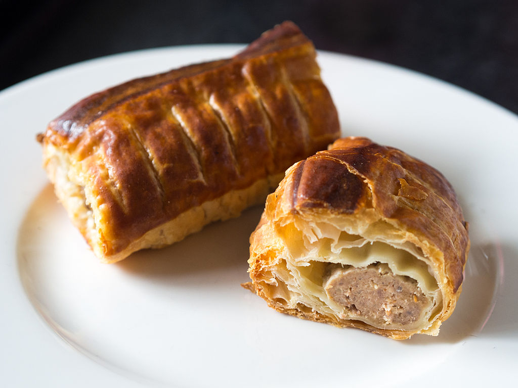 Saucijzenbroodje opwarmen in de airfryer